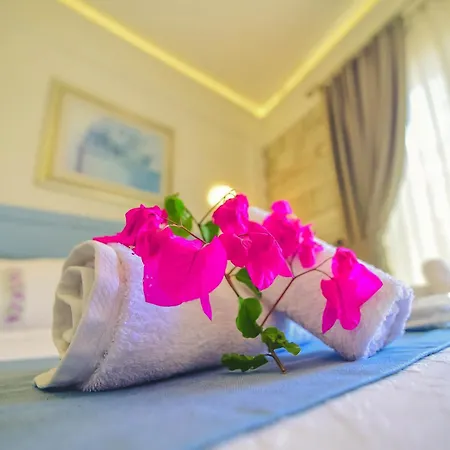 Otel Asmali Alaçatı