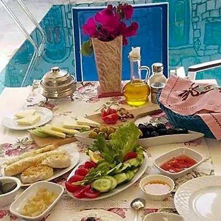 Asmali Hotel 3*