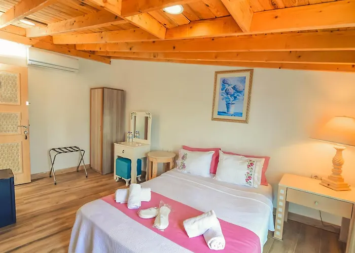 Otel Asmali Alaçatı